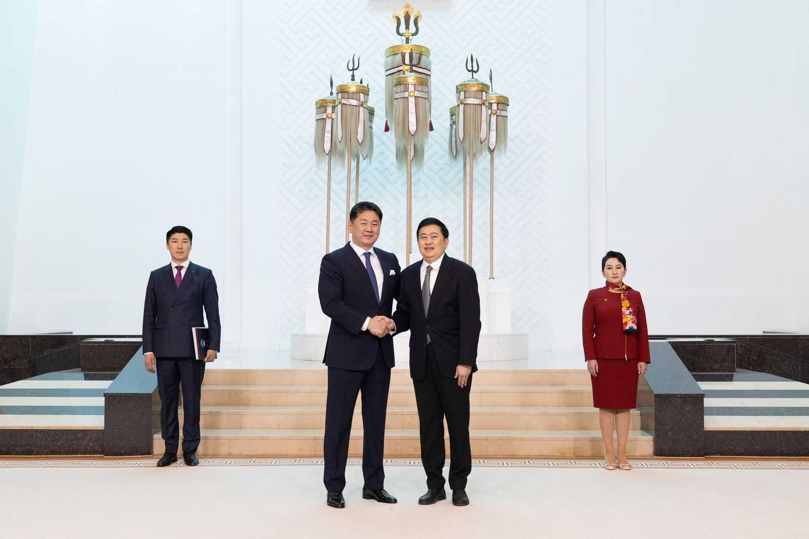 Тайланд болон Бангладеш улсаас Монгол Улсад суух Элчин сайд нар Итгэмжлэх жуух бичгээ өргөн барилаа