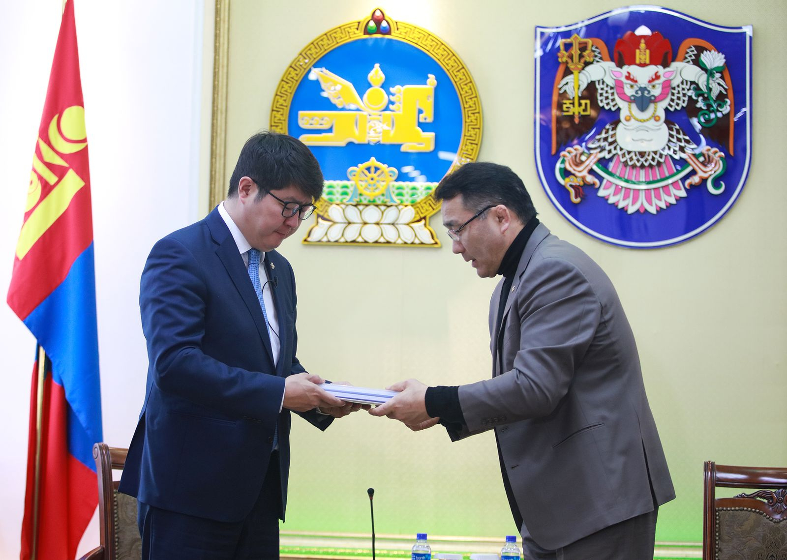 Д.Сумъяабазар: Нийслэлийн төсөвт өөрчлөлт оруулж зуны дэлгэр цагт хотын бүтээн байгуулалтыг эрчимжүүлнэ