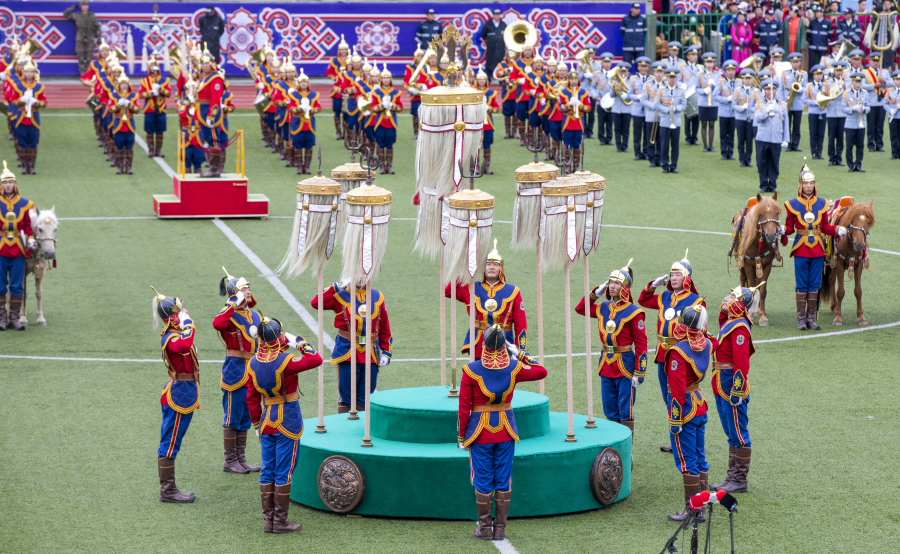 Наадмын өдрүүдэд үргэлжлүүлэн ес хоног амарна