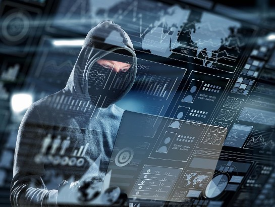 Фэйсбүүкээр 310 иргэнийг залилж, хохирол учруулсан этгээдүүдийг шүүнэ