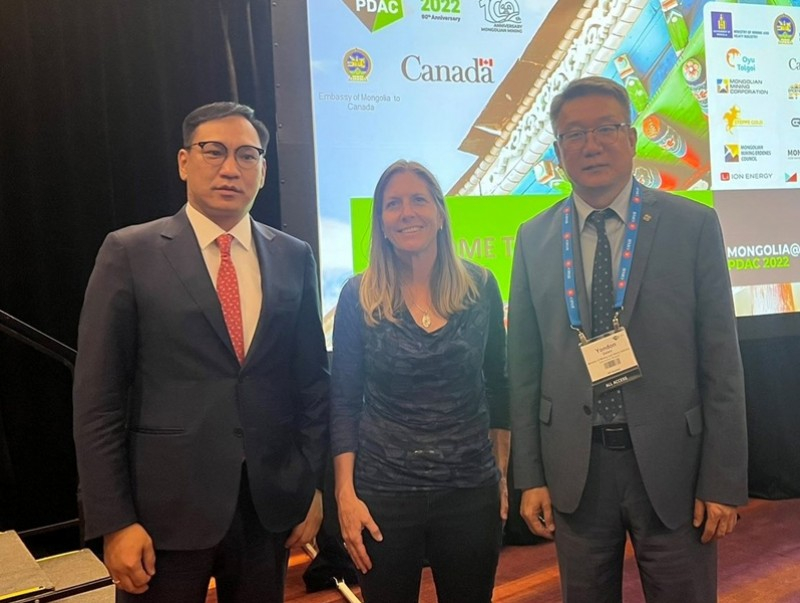 Канадын ойжуулалтын “Бринкман форестейшн” группын удирдлагуудтай уулзав