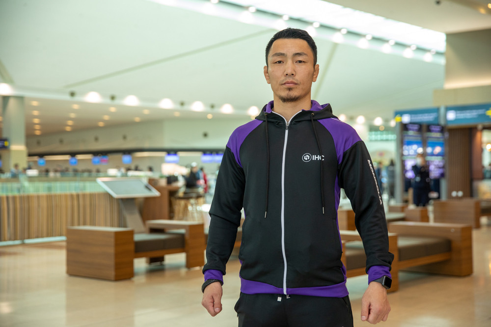 Д.Батгэрэл дараагийн UFC тулаандаа оролцохоор явлаа