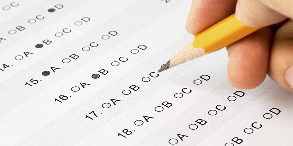 IELTS, SAT-ын оноогоо ЭШ-ын оноонд дүйцүүлж болно