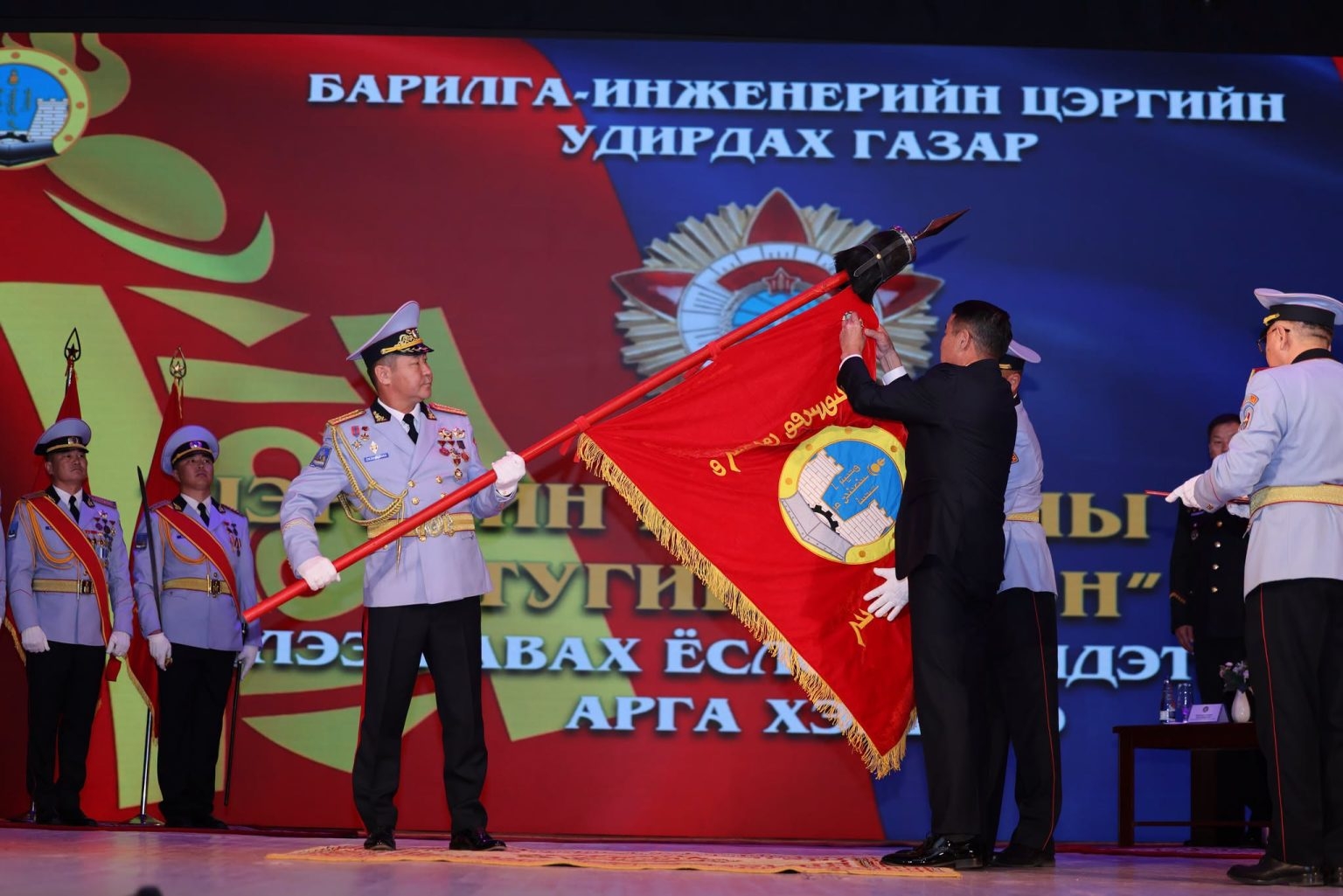 Монголд 5500 барилга, 6500 орон сууцыг барьсан цэргийн анги 90 нас хүрлээ